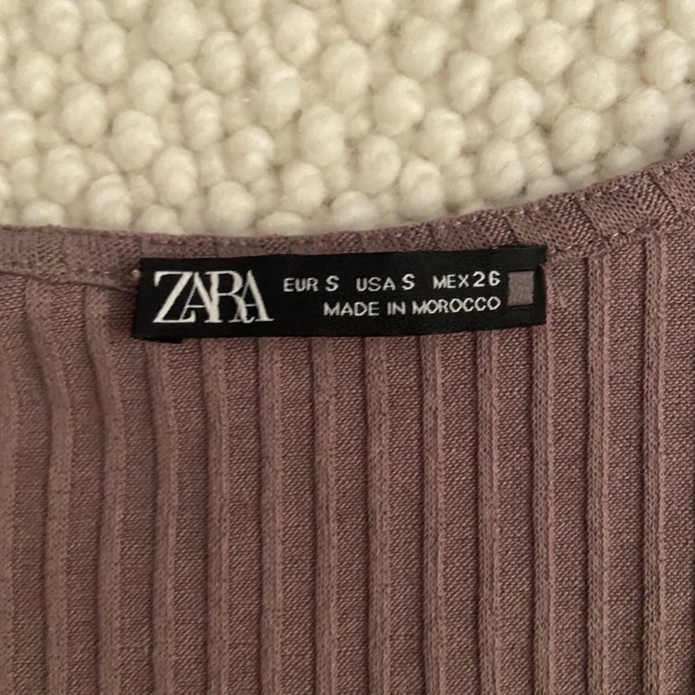 Zara Ribbed Top - Picture 2 of 2